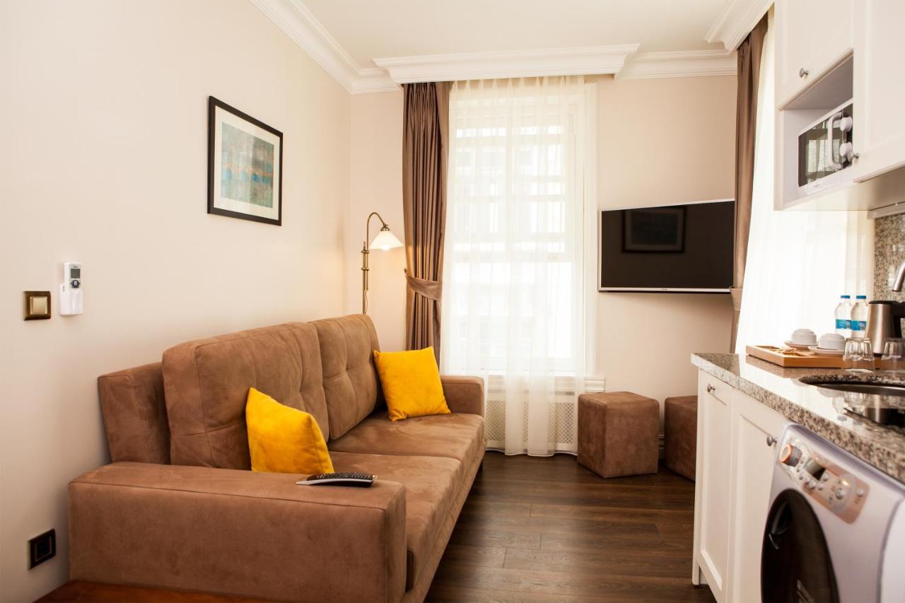Meroddi Pera Flats Istanbul Bagian luar foto